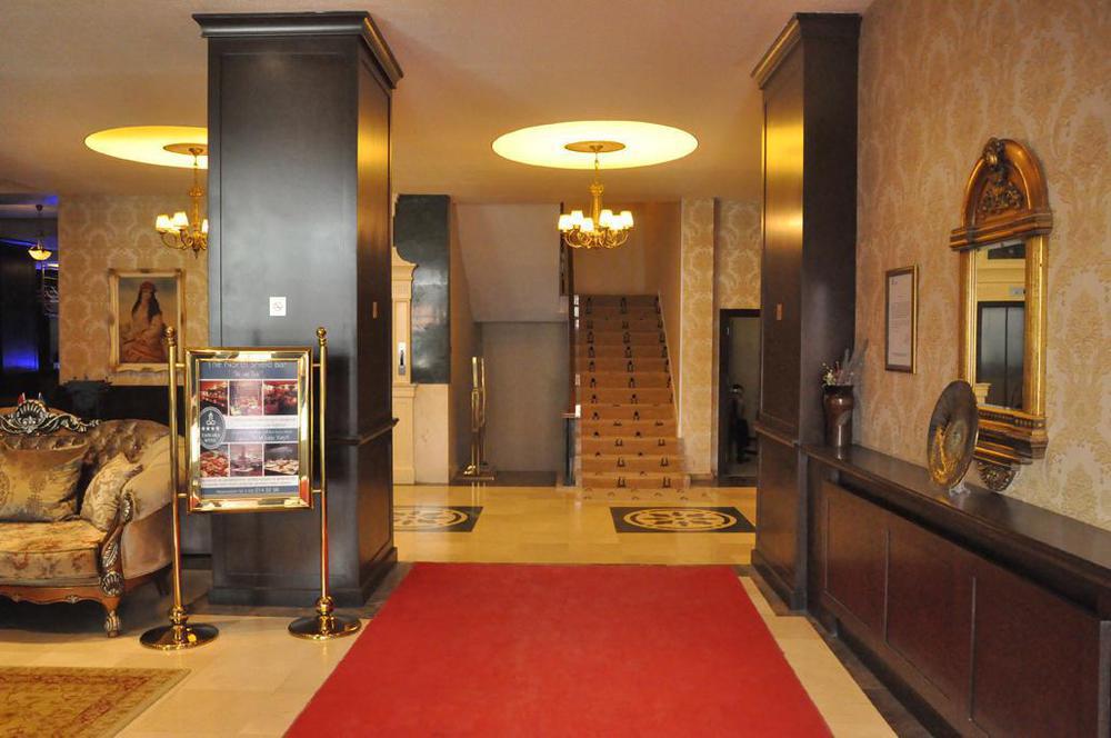 Tamara Hotel Van Exterior photo